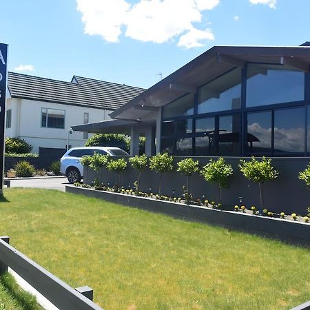 Absolute Lake View Motel Taupo Ngoại thất bức ảnh