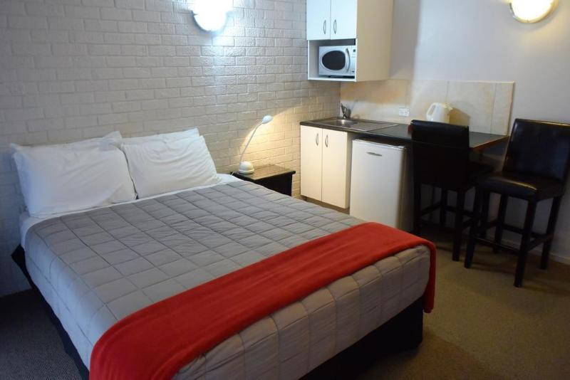 Absolute Lake View Motel Taupo Ngoại thất bức ảnh